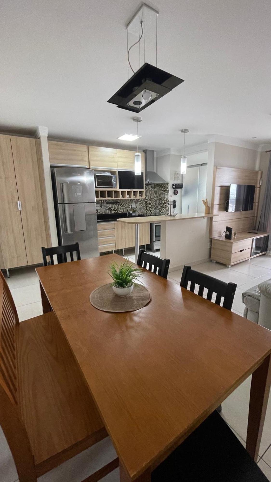 Apartamento Praia Das Asturias Гуаружа Екстер'єр фото